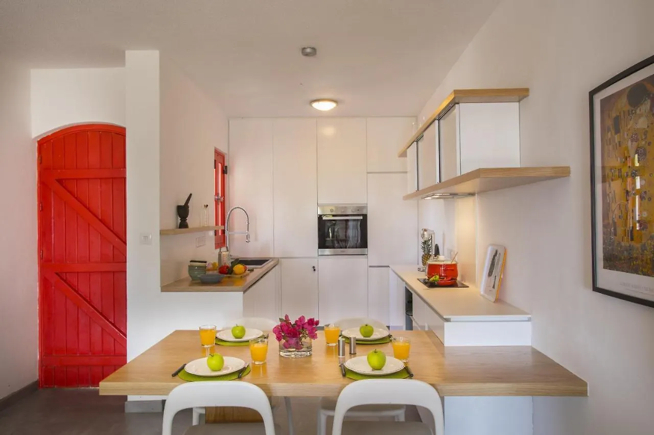 Liora Suite Πρωταράς Κύπρος